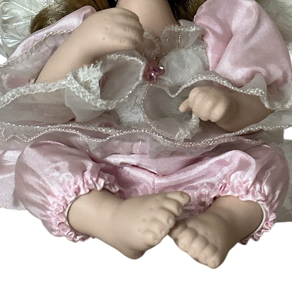 Geppeddo Vintage Porcelain Angel Doll Detachable Wings Pink Satin Dress 8” - Picture 8 of 16